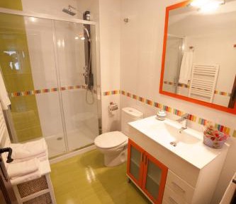 Two-Bedroom Apartment (5-6 Adults)