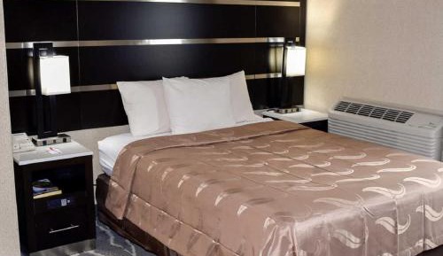 King Room - Non-Smoking