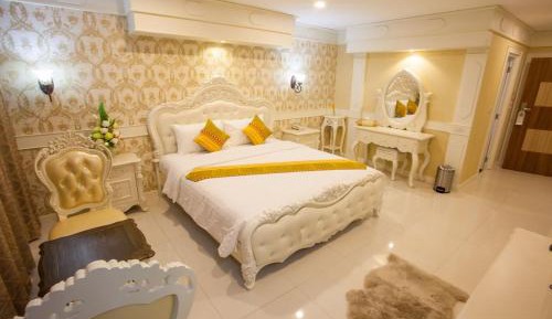 Executive Suite