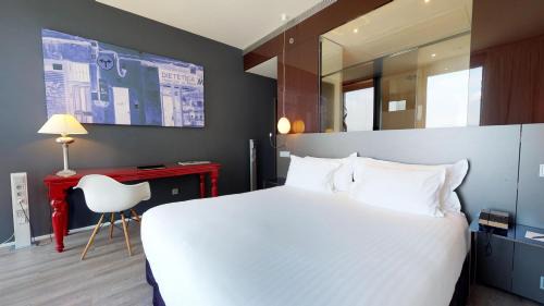 Melia Room