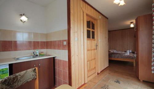 Quadruple Room with Private Bathroom