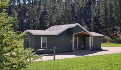 Mammoth - Two-Bedroom Cottage