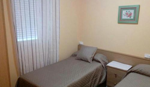 Twin Room with Shared Bathroom