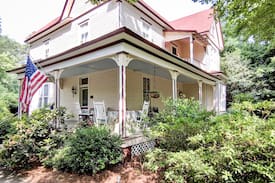 Acworth House | Hummingbird Hideaway #1 Charming Historic Retreat
