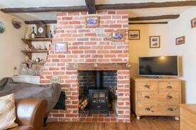 Hopton on Sea Cabin | Honeysuckle Cottage. Dog friendly & near the beach