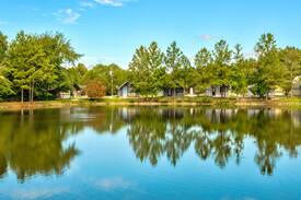 Phenix City Cabin | Lake Front Comfy Cabin, just minutes from downtown