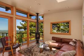 Point Reyes Station House | Inverness-Serene Huckleberry Hill with a View