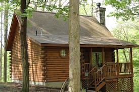 Augusta Cabin | Breezewood Cabins: Oak Dale