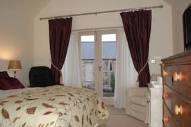 Canaston Wood Bed & Breakfast | Canaston Oaks B&B