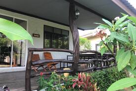 Chakphong House | รีสอร์ทบุษกรการ์เด้นท์ซี (บ้านพักระยอง)