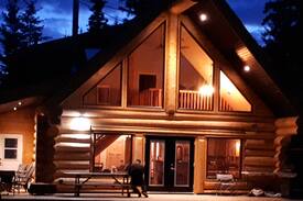Sheridan Lake Cabin | Luxury Lakefront Log Home on Sheridan Lake B.C.