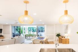 Port Douglas House | Amaroo Villa - Absolute Beachfront Port Douglas