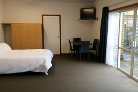 Hokitika Apartment | Beach Retreat Hokitika