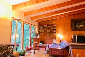 Manhattan House | The Hidden Treehouse