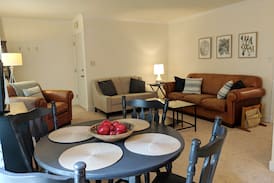 Brandermill House | Private In-Law Suite on Gorgeous Wooded Lot
