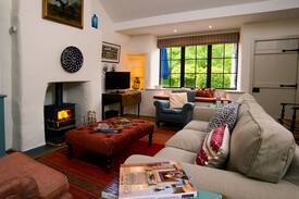 Penmorfa Cabin | Pont Faen in breathtaking location!