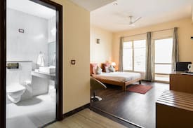 DLF Phase 1 Apartment | Airbnb- Studio Apartment Golf Course Road Gurgaon