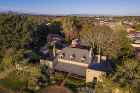 Perth Cabin | The Jolly Farmer Colonial Homestay