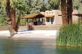 Parker Strip House | Park Strip - Colorado RIVER FRONT ON A SANDY BEACH