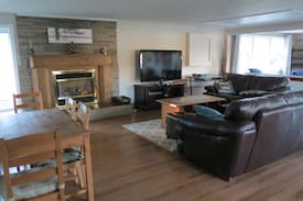 Brighton Cabin | Casa Renard, Presqu'ile Provincial Park, Brighton