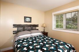 Rocky Harbour Cabin | Alderbed Cottages & Chalet, Cottage # 2