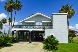 Port Mansfield House | Casa Paradise - Bay View, Private Pool, Tiki Bar