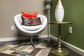 Rockford Apartment | 510 Studios Loft West