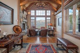 Big Sky House | Valhalla A-LOT like Heaven -Ski in/out Luxury Home