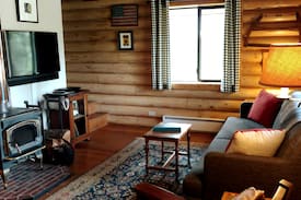 Leavenworth Cabin | Stuchin at Natapoc Lodging on the Wenatchee River