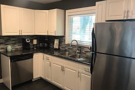 Medicine Hat House | Goldie Park Air BnB