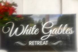 Bay of Plenty Region House | White Gables Retreat - peace and tranquility