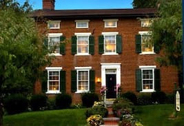 Nauvoo Bed & Breakfast | Ellis Sanders B&B King Suite 1840's Nauvoo home!