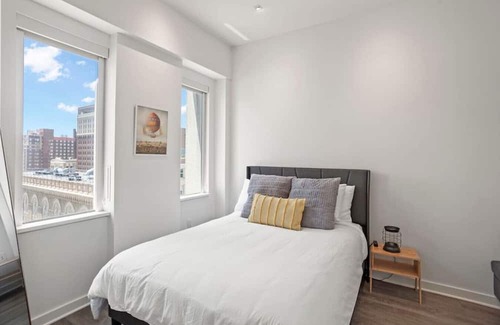 Downtown Kansas City Apartment | ☆Location Location☆ Luxury 2 bed