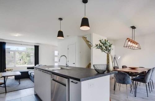 Pont-Rouge House | Halte - Spa and sauna