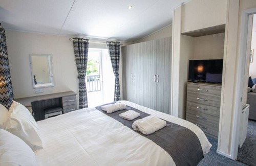 Annan Cabin | 2 bedroom accommodation in Annan