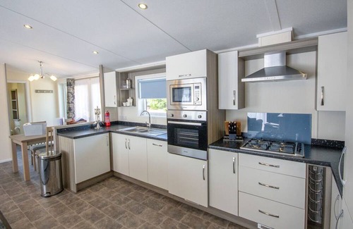 Annan Cabin | 2 bedroom accommodation in Annan