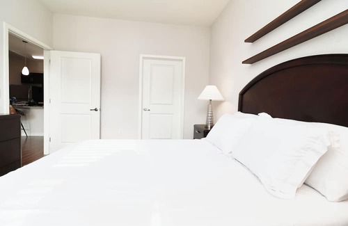 Old City Apartment | The Heart of Philadelphia: Charming 1BR/1BA Downtown Retreat