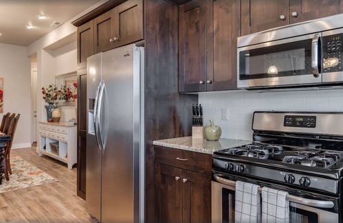 Santa Clara House | PVR 35- Poolside, Hot Tub, Family Friendly