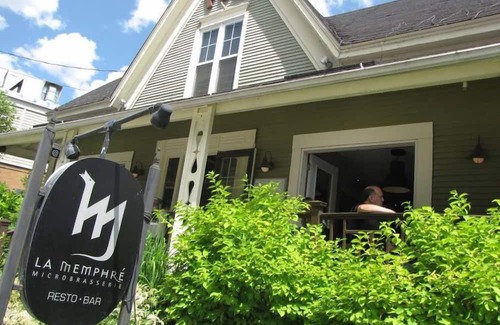 Orford Ski Chalet | Cottage in the village of Orford