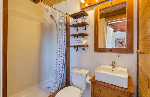 Torre-Pacheco Villa | Country House "Santa Ana Mini Resort" with Mountain View, Shared Pool & Wi-Fi