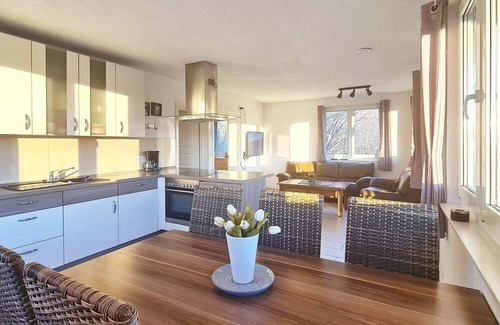 Lonevag House | 5 person holiday home in LONEVÅG