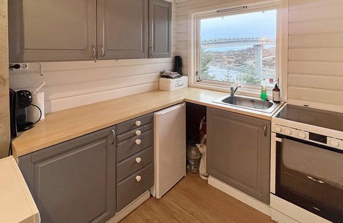 Bomlo House | 6 person holiday home in bremnes