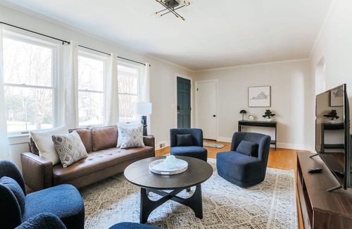 Lewis Mountain House | *NEW* Lewis Mtn Retreat: Walk to UVA & JPJ