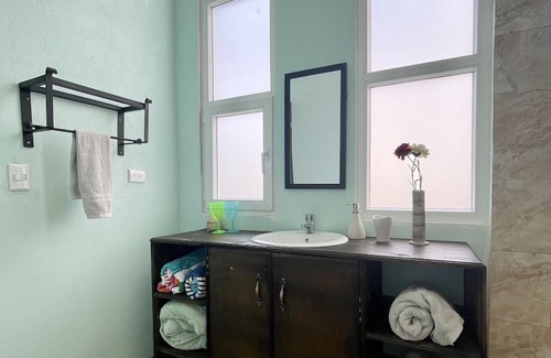 San Isidro Villa | buddha room