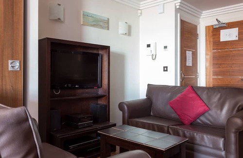 Westbourne Apartment | Swallows - an apartment that sleeps 2 guests in 1 bedroom