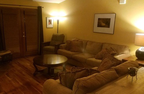 Flagstaff House | The Country House: Your home away from home