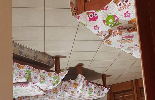 Olimpia Cottage | Small Farm Nook of Birds 02 with Heated Pool