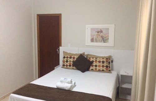 Centro Apartment | Next to Victoria Apt 202