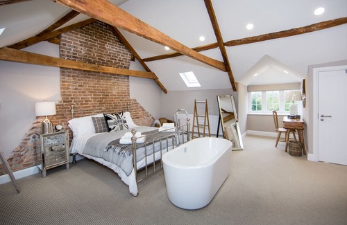 Redhill Hotel | Darlington Arms