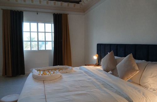 Azaiba Cabin | De Sultana Villa